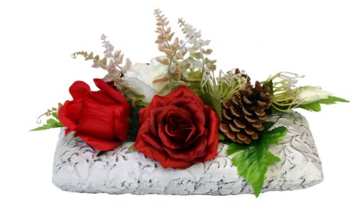 Aranžmán Ruže s vresom a šiškami 33*20cm 1,9kg červený